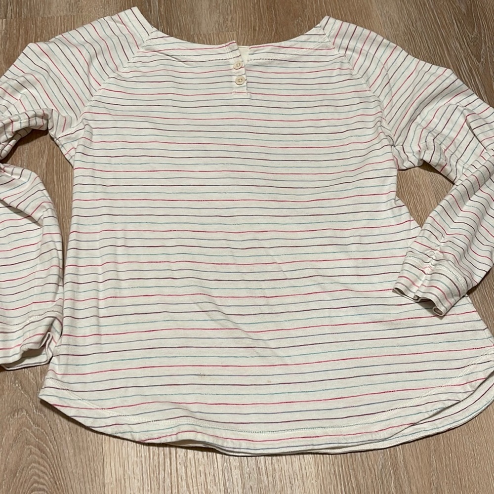 TbyTalbots sze L with small colored stripes with scoop neck button placket